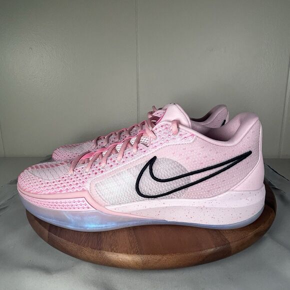 Nike Sabrina 1 Kay Yow Promo FZ7182-600 Women’s Size 15/ Men’s Size 13.5 - Picture 3 of 9